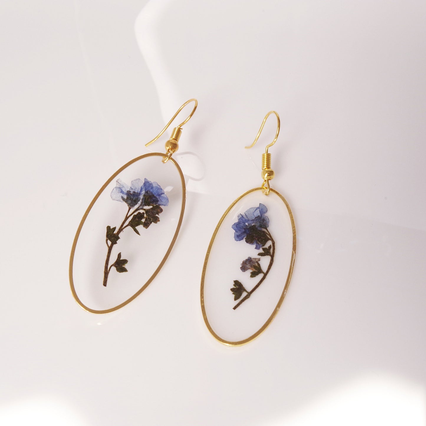 Blue Forget Me Not Flower Earrings , Real Pressed Flower in resin Jewelry , Long dangle earrings , Christmas Gifts for Mothers