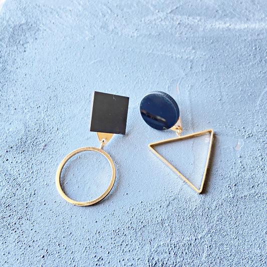 Mismatched Statement Hoop Earrings Geometrical Black Jewelry Asymmetrical Gold Dangle Earrings for Women