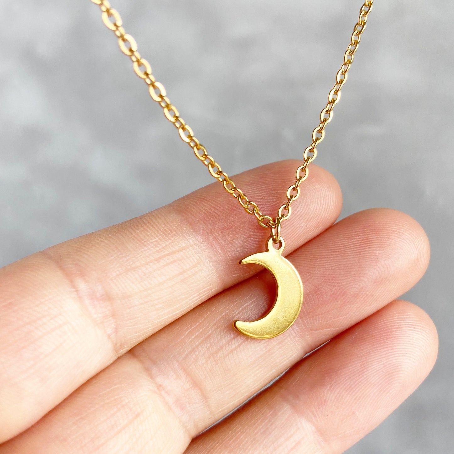 Moon necklace for women gift for best friends Gold crescent Moon Celestial jewelry gifts for mom and daughter