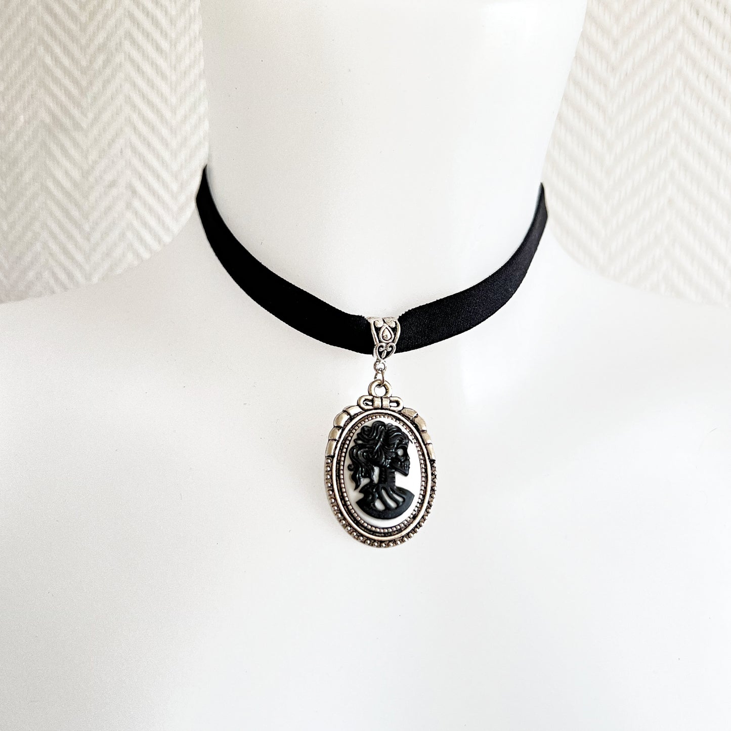 Lady Skull Cameo Black Choker ,Steampunk Skull Necklace Gothic jewelry ,Medieval Wedding, Renaissance choker, Gift for her