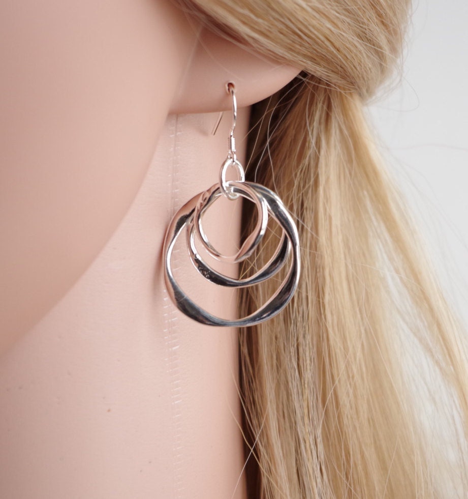 Circle dangle earring Triple circle jewelry Silver earrings Trendy earrings Wedding earrings Birthday gift Geometric Earrings Christmas gift